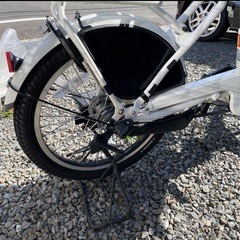 ブリヂストン電動アシスト自転車 3人乗り用ビッケ モブ dd bikke の画像