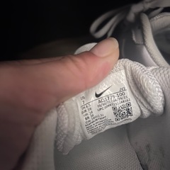 スニーカー　24cmの画像