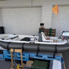3分割FRPボート生簀付　1式