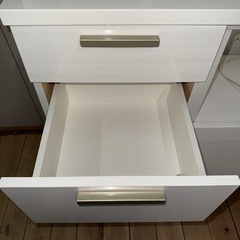 【1016】食器棚　美品の画像