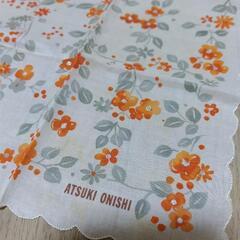 【オオニシアツキ】小花柄無のハンカチの画像