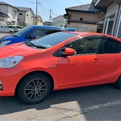 乗り換えのため アクア オレンジ 16万ちょい 車検来年2月の画像