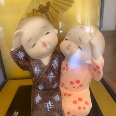 ケース入りお人形　2個