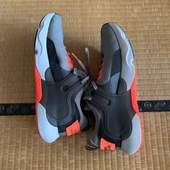 アンダーアーマー UAホバー エイペックスの画像