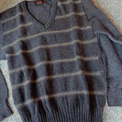 ✽8/16㈯~8/23㈯　Vネックセーター　(中古品)の画像