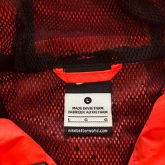 NIKEノースリーブパーカーの画像
