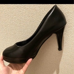 シンプル　パンプス　ヒール