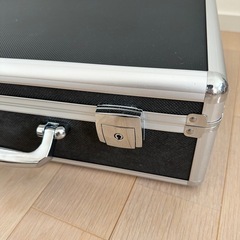 【美品・未使用品】アタッシュケースの画像