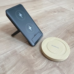 ワイヤレス充電器　の画像