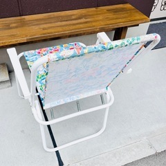 レトロ 折りたたみチェア 椅子 屋外 リゾート柄の画像