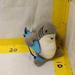 0430-089 サメ ぬいぐるみ