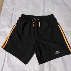 adidasスポーツウェア　M