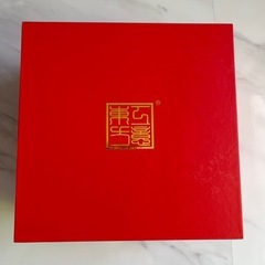 ペン立て付き置き物
の画像