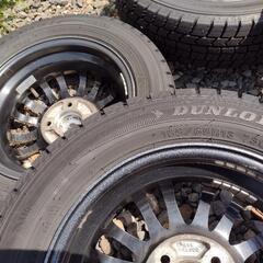 アルミとスタッドレスの４本セットの画像