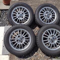 アルミとスタッドレスの４本セットの画像