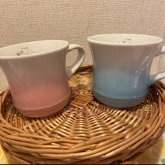 ルクルーゼのペアマグカップ
