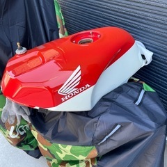 NSR250Rタンク
