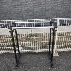 ポールハンガーの画像