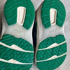 キッズシューズ　アシックス　14センチ　の画像