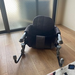 ベビーテーブルチャイルドチェアー