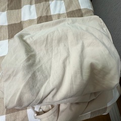 ベッドシーツ　ベージュ