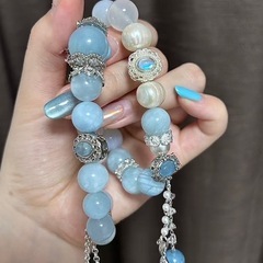 クリスタルブレスレット
