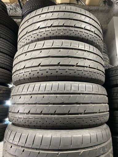 235/50R18 ノーマルタイヤ