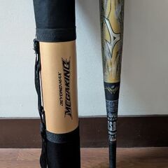 1万5千円中古　ミズノメガキング　ビヨンドバット　ケース付き