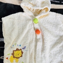 【早い者勝ち】ベビーポンチョ
4枚セット の画像
