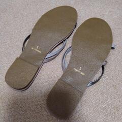 タグ付き　未使用サンダルの画像