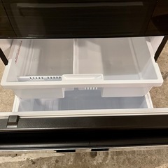 《売約済》【武蔵小山店】３ドア冷蔵庫 冷蔵庫 大型 三菱電機 MITSUBISHI ELECTRIC 冷蔵庫 365L 右開き 自動製氷　3ドア グロッシーブラウン MR-CX37C-BR 2018年製造の画像