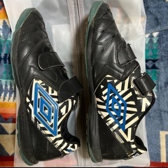  サッカー　シューズ　22cm