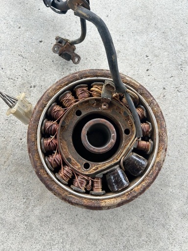 SR400 フライホイール ジェネレーター オルタネータ ピックアップコイル