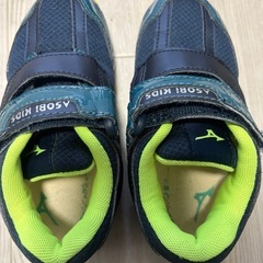 Mizuno アソビキッズ　ネイビー/イエロー スニーカー 17.0cmの画像