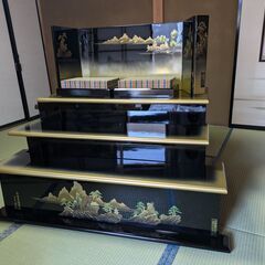 ひな段（高級品）　　お飾り品　写真記載品がすべてとなります。　　