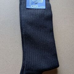 100円　メンズソックス黒　27-29cm