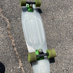 Penny ペニー 27インチ スケートボード 蓄光　値下げしました！^_^の画像
