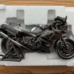 Yamaha RZV500R ミニレプリカモデルの画像