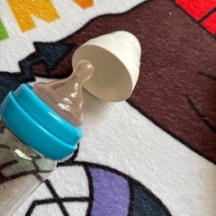 combi 哺乳瓶の画像