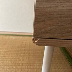 昇降テーブルの画像