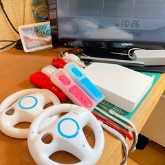 【動作確認済み】ニンテンドーWiiとソフト6タイトル　コントローラー4台付きの画像
