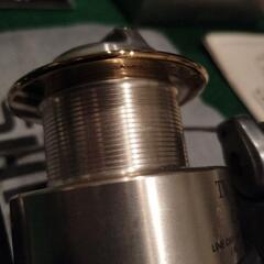 釣具シマノツインパワー6000スピニングリール美品ですの画像
