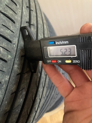 19565R15 4本セット　22年バリ溝