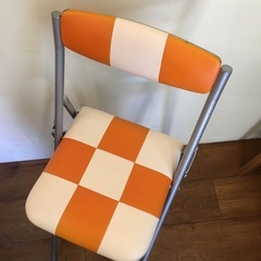 折りたたみチェッカーハイチェア【F00920】の画像