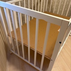ヤトミ　ベビーベッドの画像