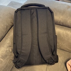 新品　USBポート付きリュックの画像