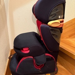 アップリカ　ジュニアシート（車用）の画像
