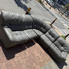 革製ソファ