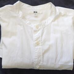 UNIQLO襟なしシャツの画像