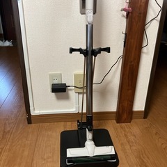 新品！コードレスクリーナースタンドの画像